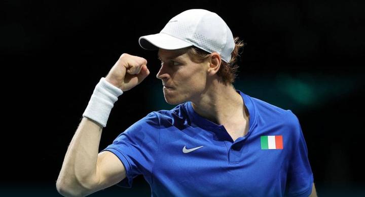 法网完胜戴维斯杯，辛纳高光表现