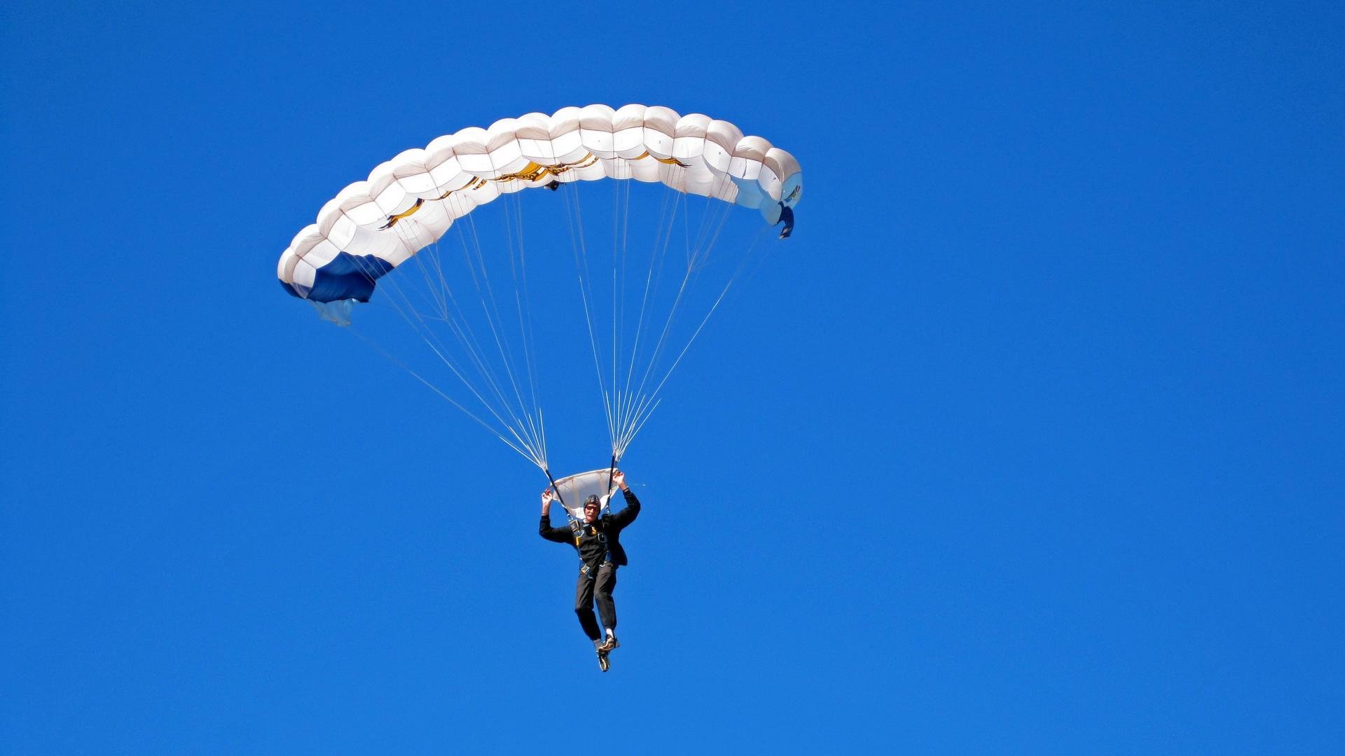 孤胆与交响,利拉德如何用一人节奏重塑雄鹿